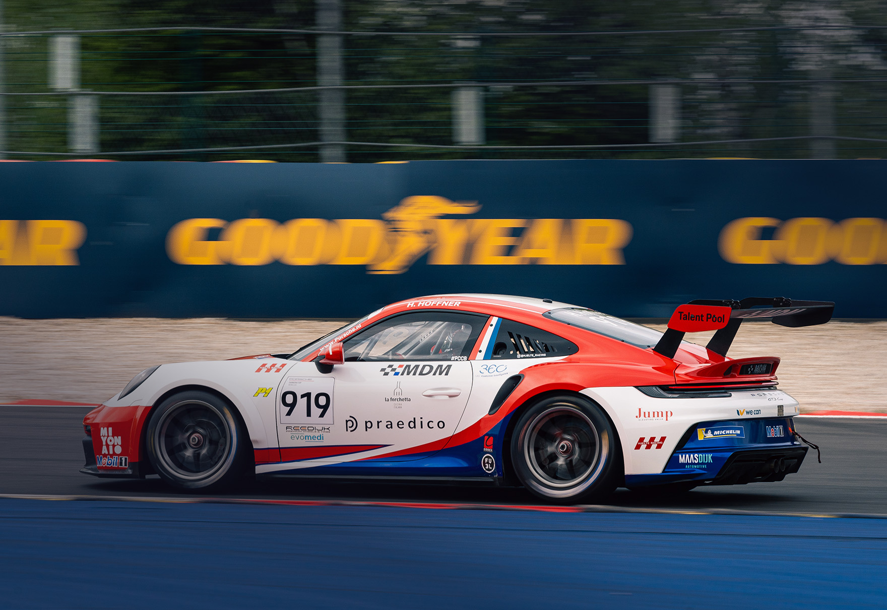 Porsche 992 GT3 Cup